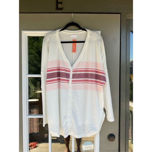 Colsie NWT Striped V-Neck Button Waffle Red Pink Sweater Cardigan Size 3X - Picture 1 of 4